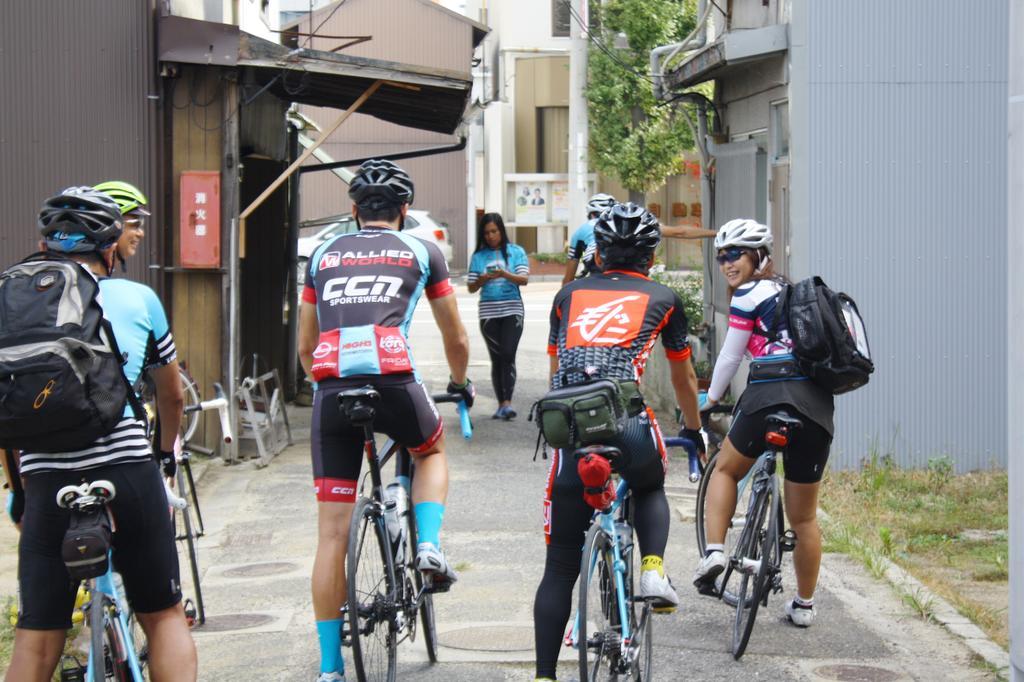 Cyclo No Ie Imabari Railway Station Exterior foto